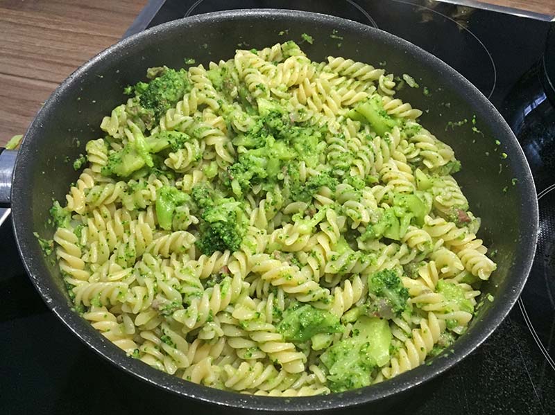 Nudeln mit Brokkoli und Salsiccia - Schritt 5