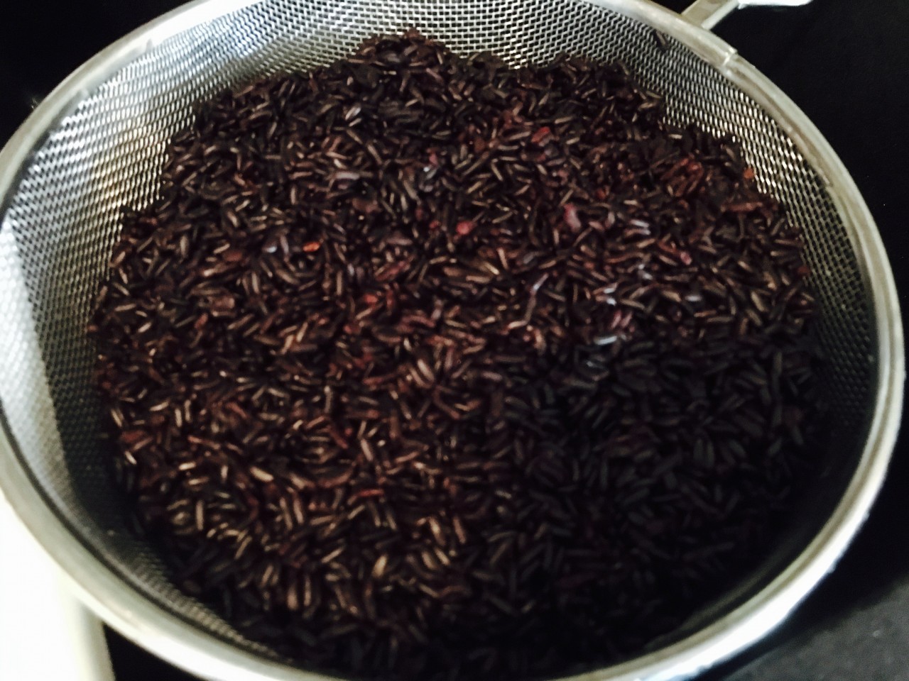 Schwarzer Reis Venere mit Meeresfrüchten - Schritt 2